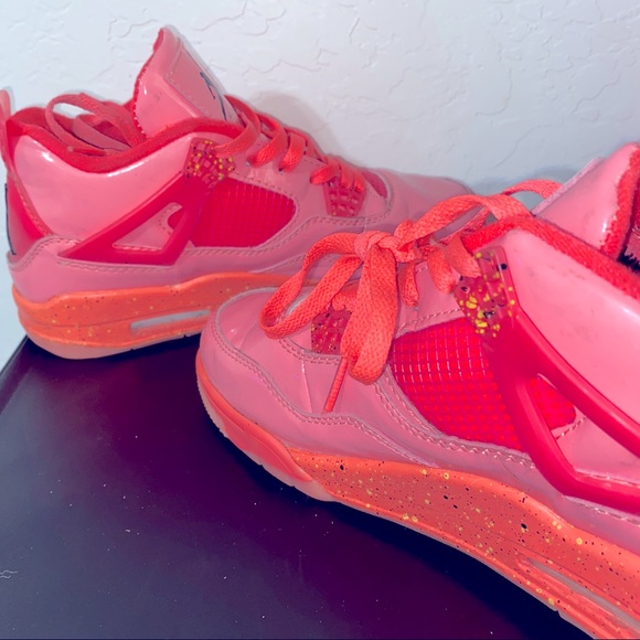 Jordan Shoes - Wmns Air Jordan 4 Retro NRG 'Hot Punch Pink!